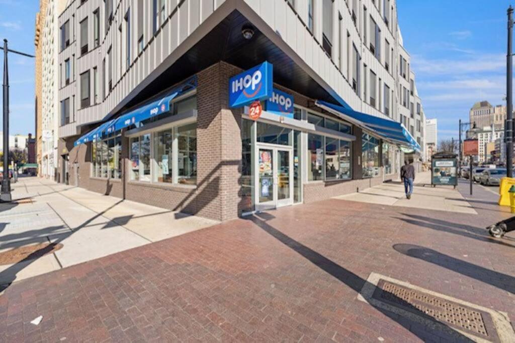 Entire Apt/2Bd 2Bth/Amer. Dream Mall/Nyc/Ewr Airpt Ньюарк Екстер'єр фото